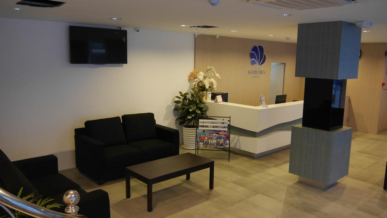 Samudra Hotel Кучинг Экстерьер фото